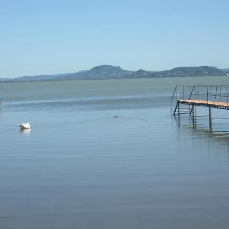 Holiday In Balatonkeresztur 19264 度假居
